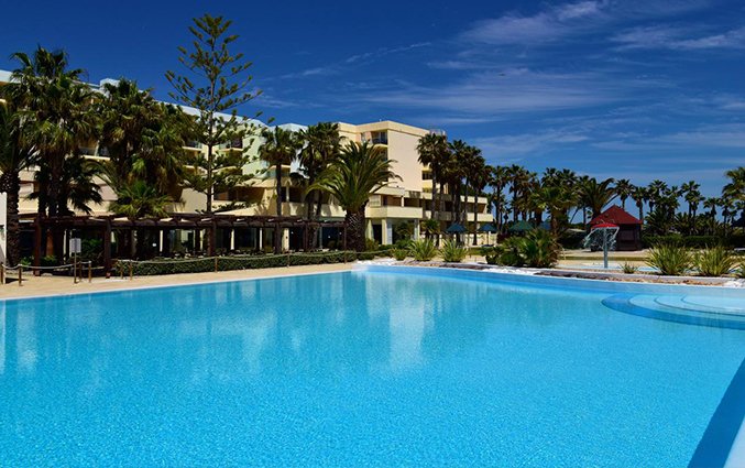 Zwembad van Hotel Pestana Viking Beach & SPA Resort Algarve
