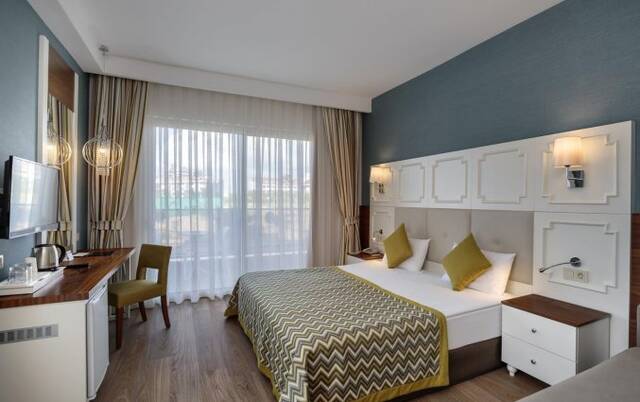Tweepersoonskamer van hotel Side Crown Charm Palace in Side