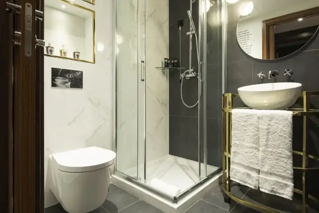 Maxime Hotel