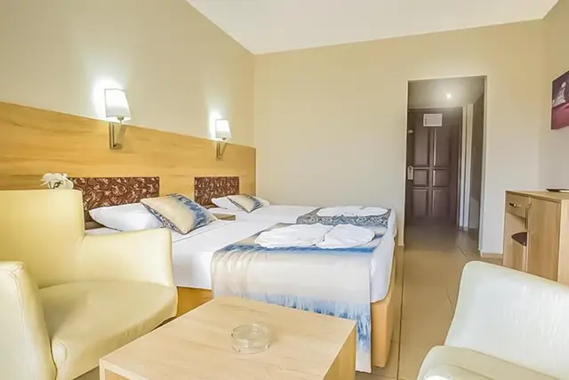 Kleopatra Arsi Hotel