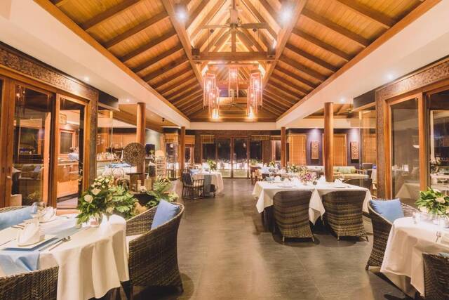 Restaurant in Ayara Kamala Resort & Spa
