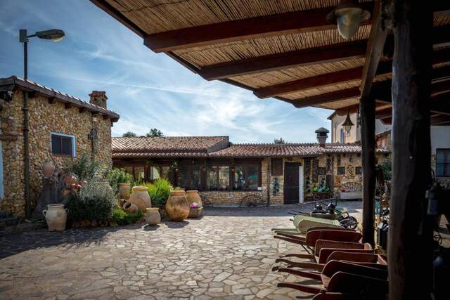 Azienda Agrituristica Sa Mandra - binnenplaats van het erf