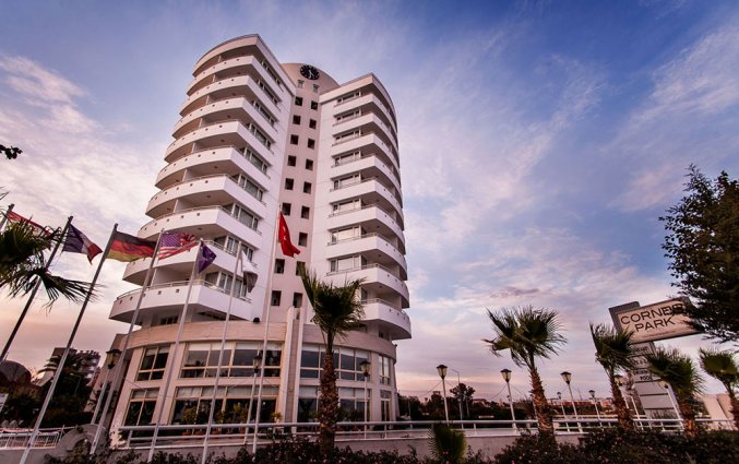 Hotel The Corner Park in Antalya