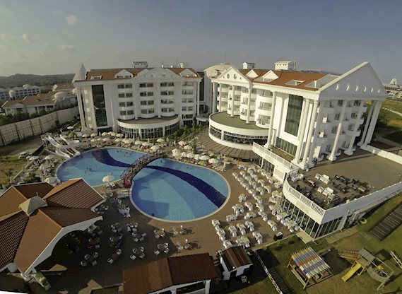 Roma Beach Resort And Spa