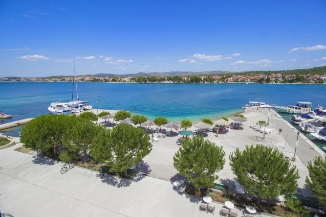 Bovenaanzicht van Hotel Spongiola in Dalmatië