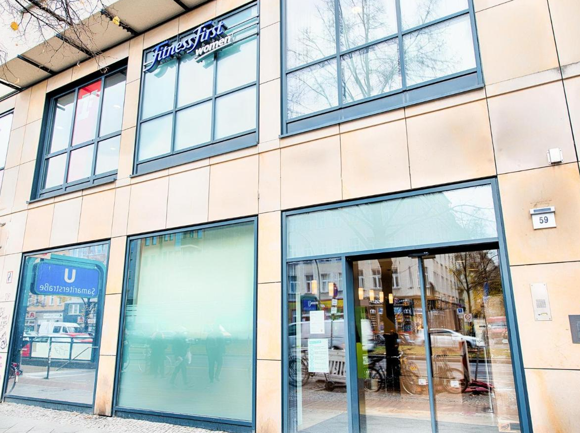 Voorkant B&B Hotel Berlin City-Ost