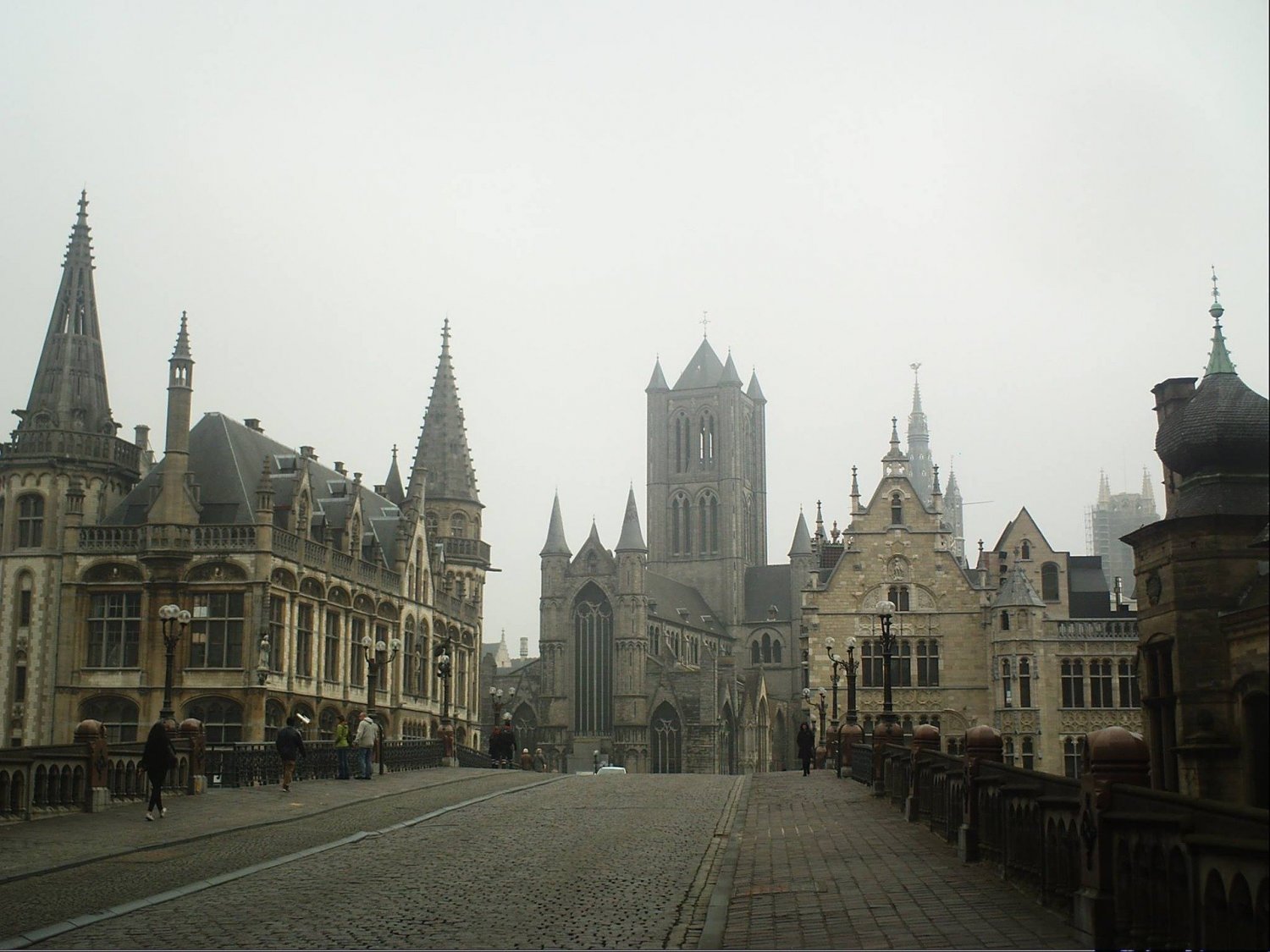 ghent-2036307_1920