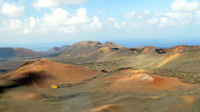 Rijd door vulkanisch Lanzarote