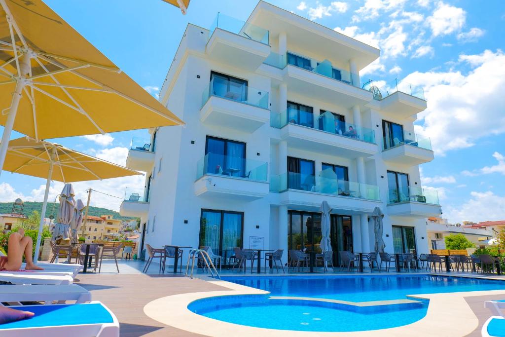 Hotel Alexander Ksamil