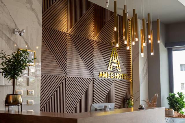 Ames – rooftop met buitenzwembad