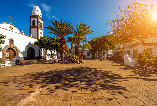 Arrecife, plein met de San Ginés-kerk