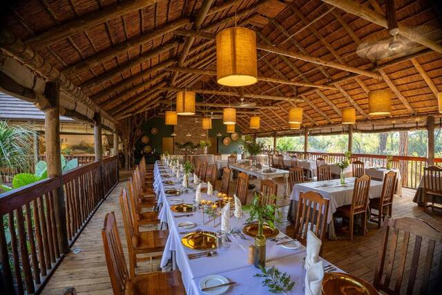 Chisomo Safari Camp - tent/lodge exterieur