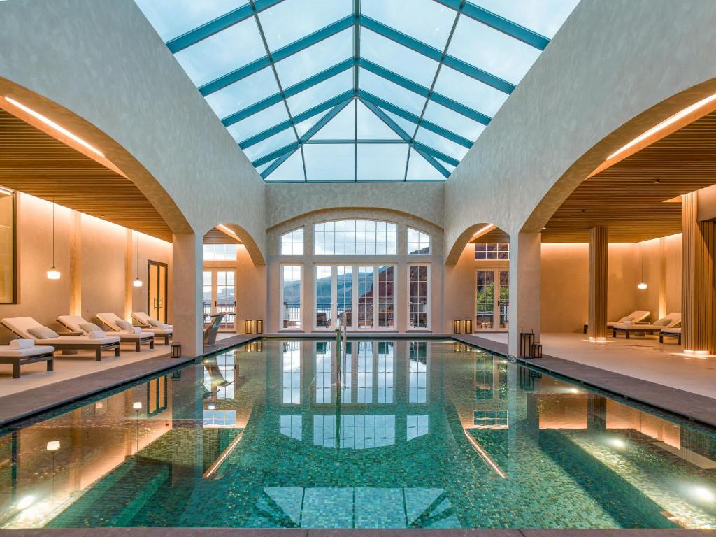 Comfortabele kamer met balkon
