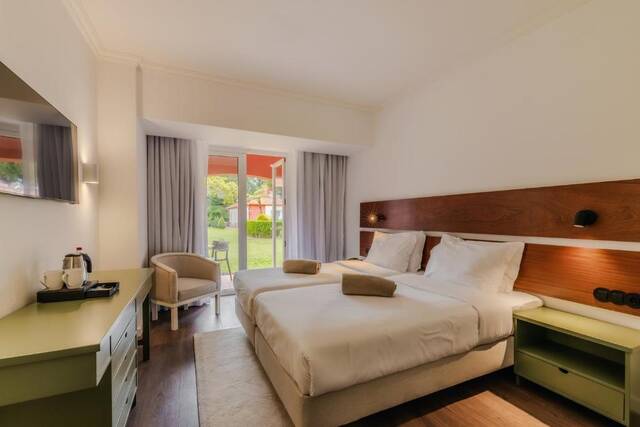 Enotel Santo da Serra – kamer