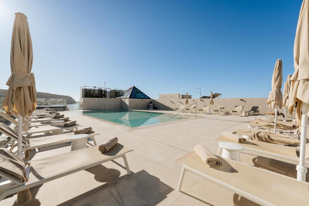 Hotel Reverón Plaza