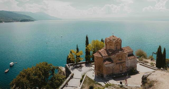 Uitzicht op het Meer van Ohrid