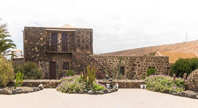 Hotel Rural Mahoh