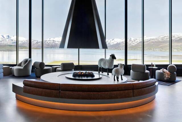 Moxy Tromso – bar en lounge