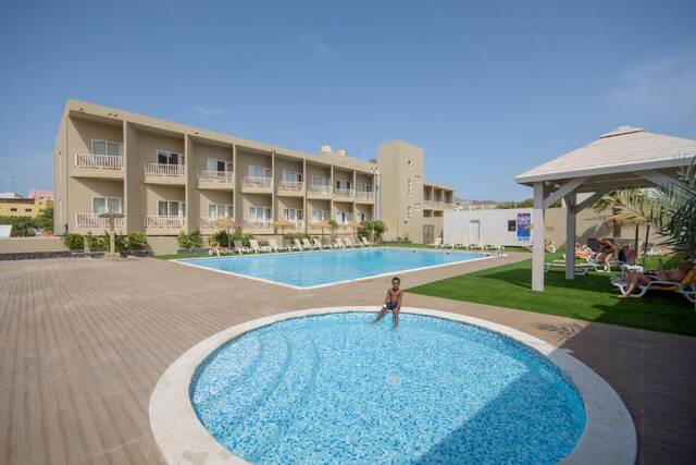 Oasis Porto Grande