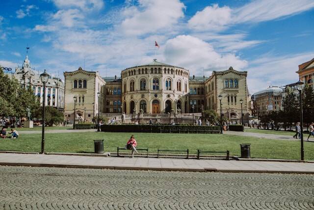 Gezellige straten en cafés in Oslo