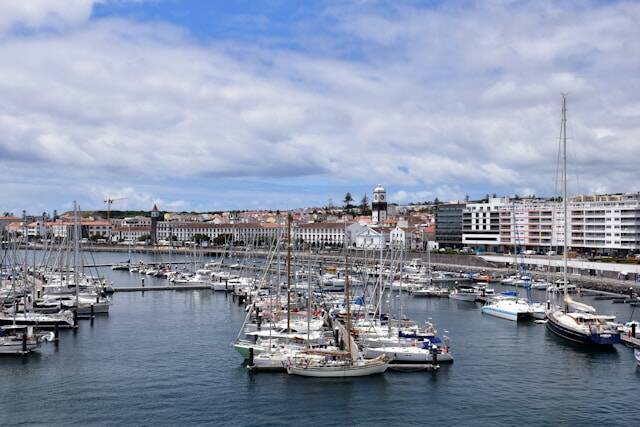 Aankomst Ponta Delgada, Azoren