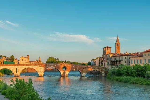 Ponte Pietra