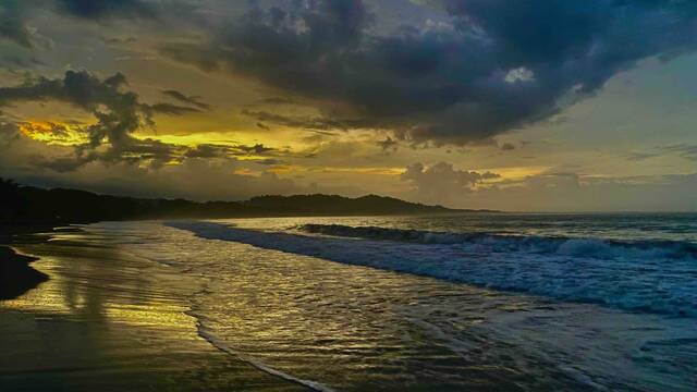 Zonsondergang Puerto Viejo
