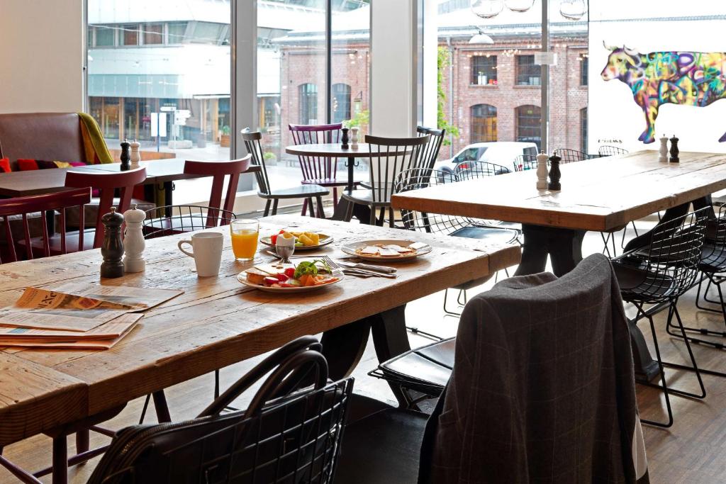 Mathallen en Akerselva op loopafstand