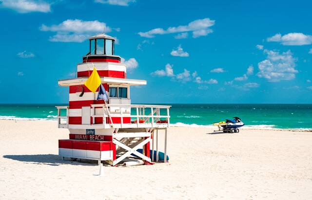 Strandwachthuisje op Miami Beach