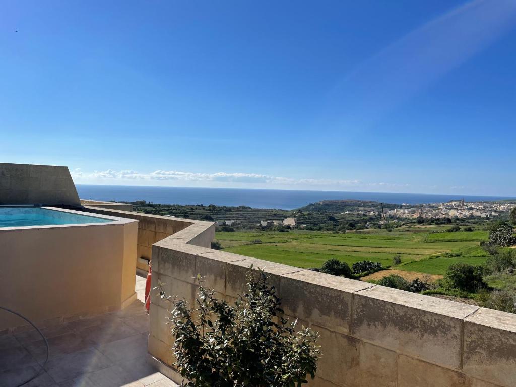 Zonneterras met zitplekken