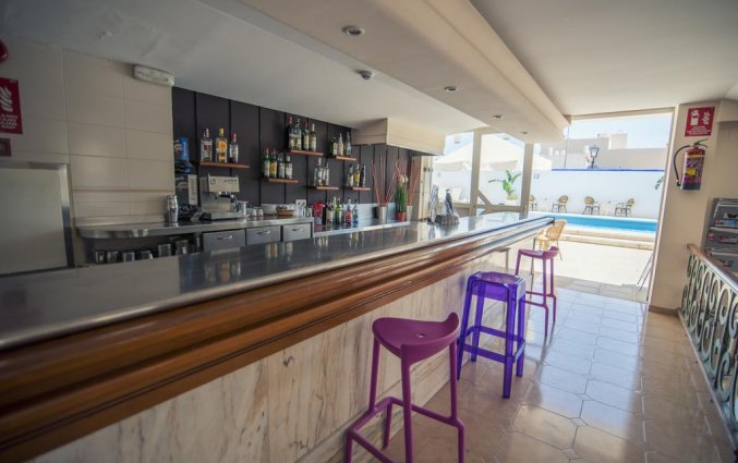Bar van Hotel Azuline Mediterraneo op Ibiza