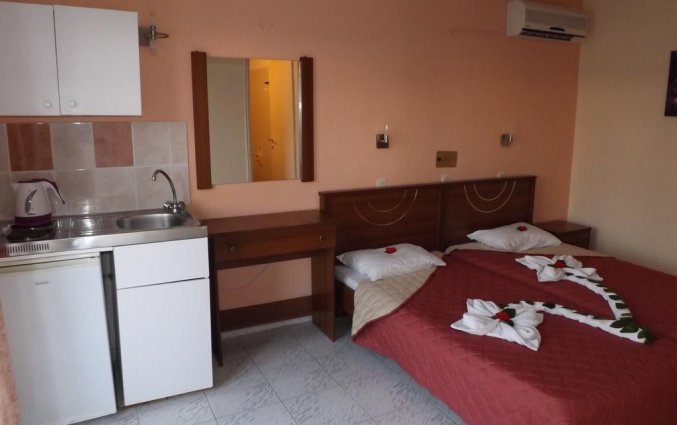 Hotel & Studios Leonidas