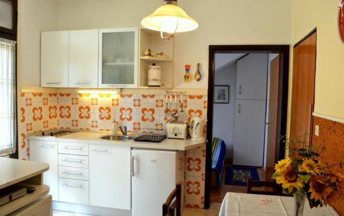 Keuken van een appartement van Appartementen Lia in Dubrovnik