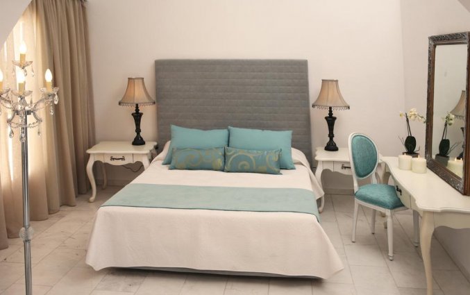 Tweepersoonskamer van Hotel Imperial Med in Santorini
