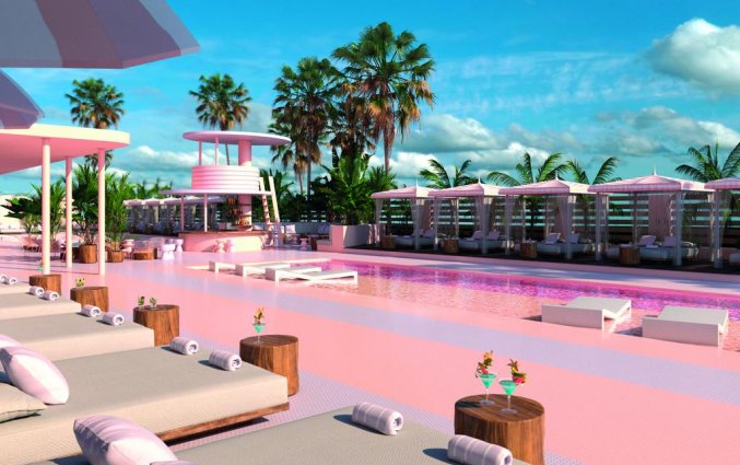 Tuin van Hotel Paradiso Art op Ibiza