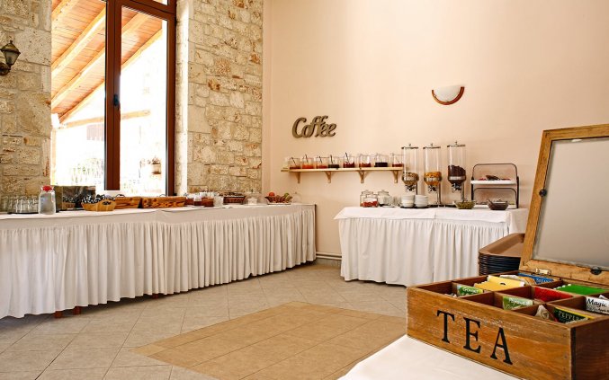 Ontbijtbuffet van Hotel Stratos op Chalkidiki