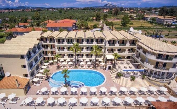 Zwembad van Hotel Zante Atlantis in Zakynthos
