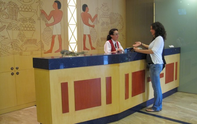 ae - - Recepcio - H.Cleopatra - Spa