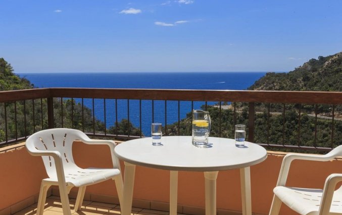 Balkon van een appartement van Giverola Resort Tossa de Mar