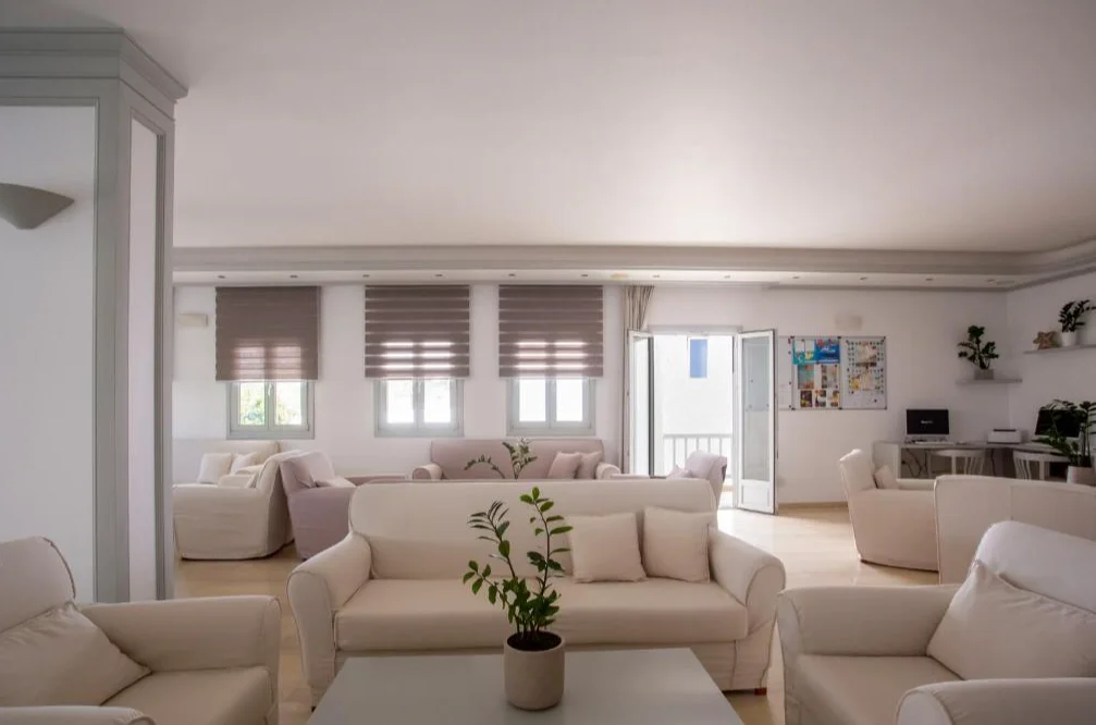 Hotel Yiannaki lounge