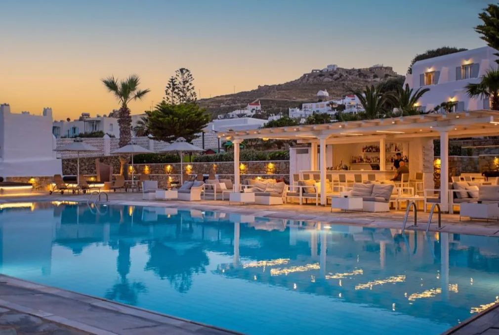 Hotel Yiannaki zwembad 