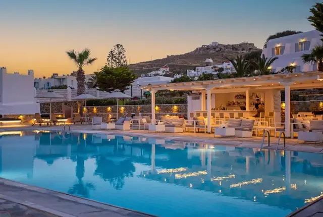Hotel Yiannaki zwembad 