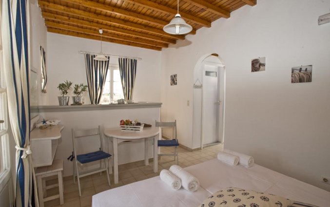 Tweepersoonskamer in Appartementen Gryparis Club in Mykonos
