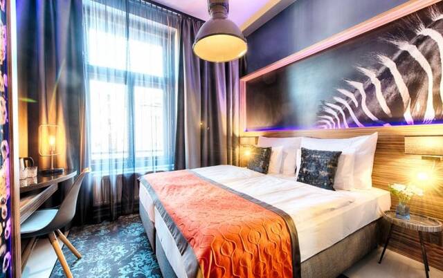 Tweepersoonskamer hotel NYX Prague