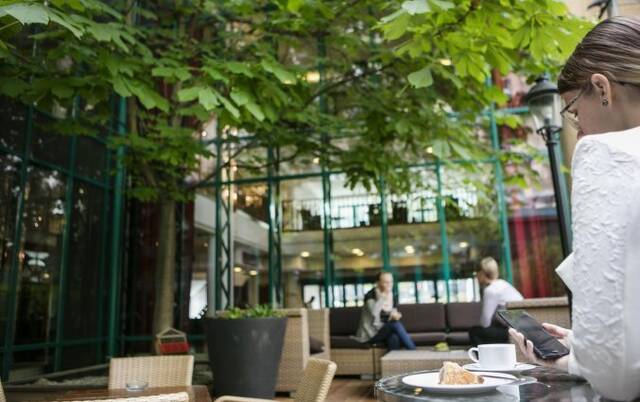 Binnenplein van hotel Arcotel Wimberger in Wenen