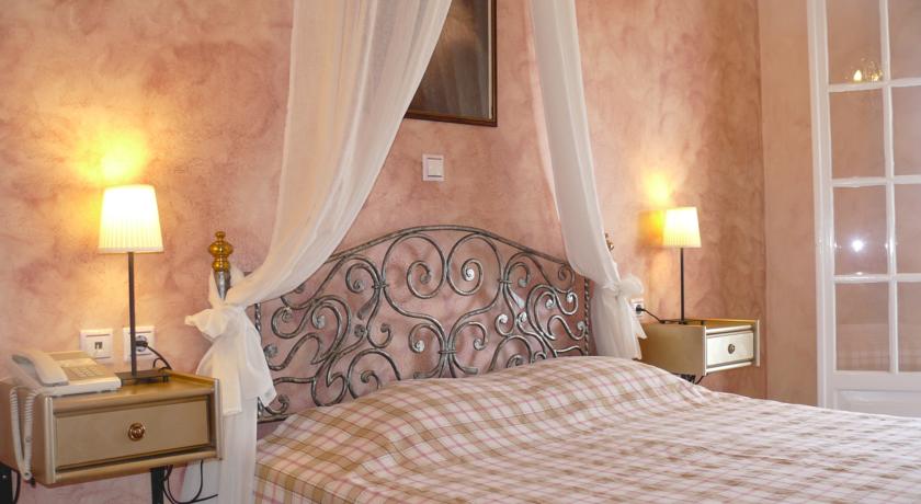 Tweepersoonskamer van Hotel Nefeli op Corfu