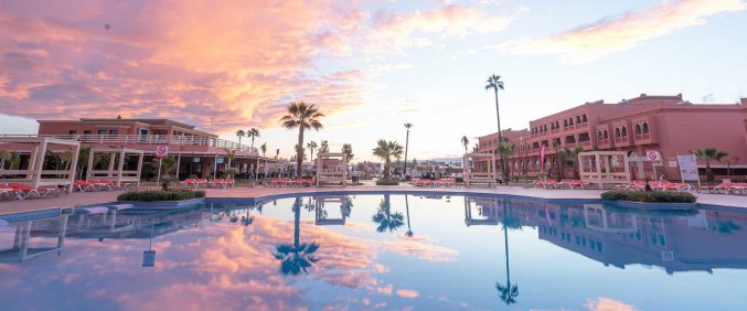 Zwembad van Hotel Aqua Fun Club Marrakech in Marrakech