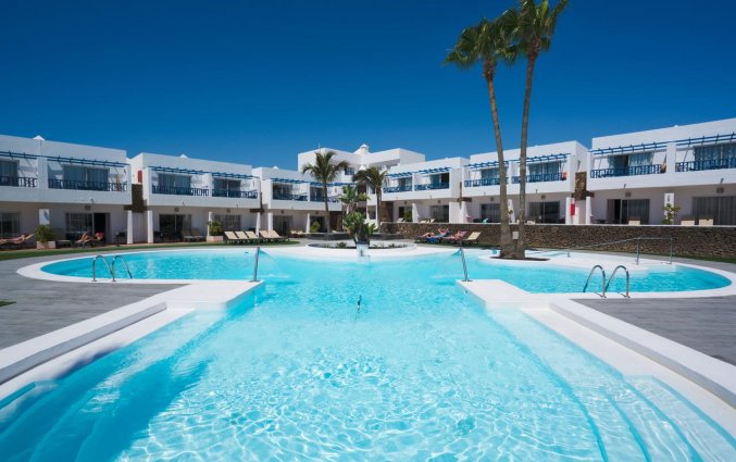 Buitenzwembad van hotel Club Siroco - Adults only vakantie Lanzarote