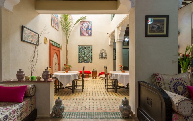 Binnenplaats van Riad dar Benbrahim in Marrakech