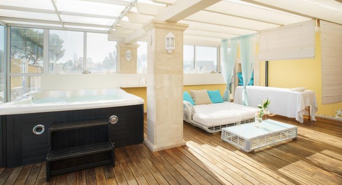 Wellness met jacuzzi van Aparthotel Galeon Suites op Mallorca
